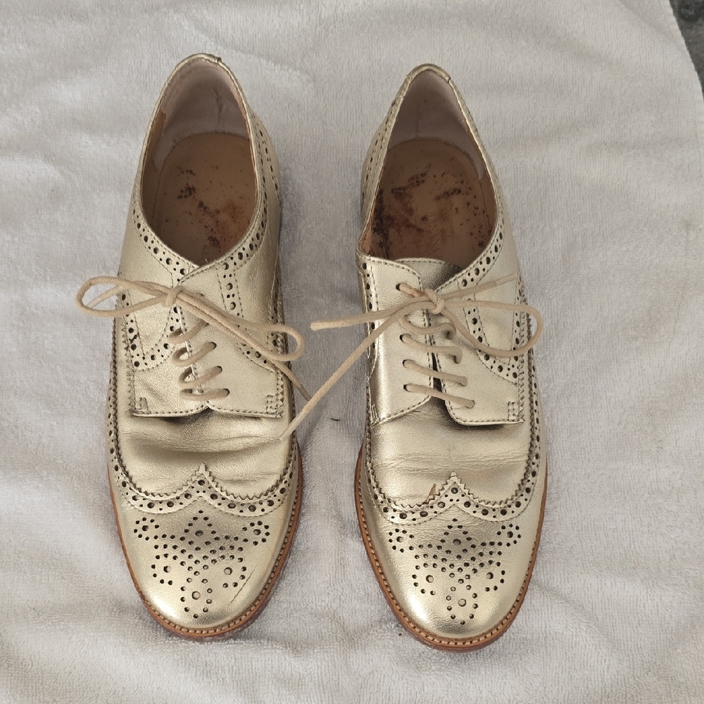 Banana Republic Metallic Lace-Up Loafers